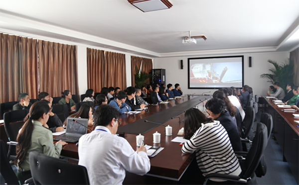 AGׯ�С�(�й�)����