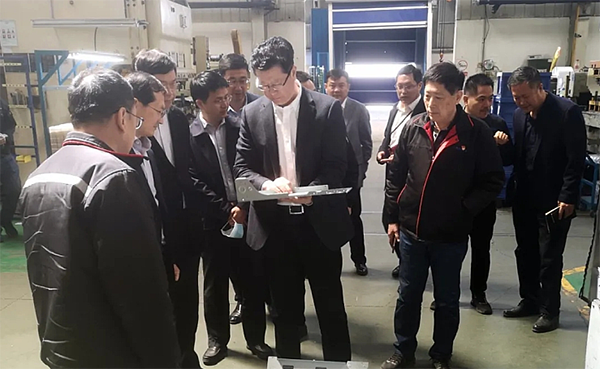 AGׯ�С�(�й�)����