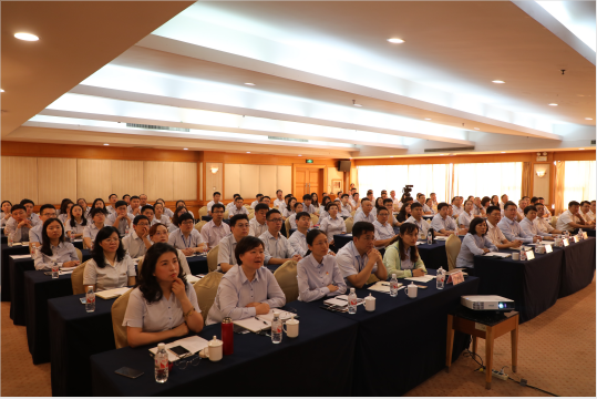 AGׯ�С�(�й�)����