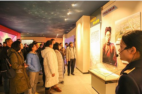 AGׯ�С�(�й�)����