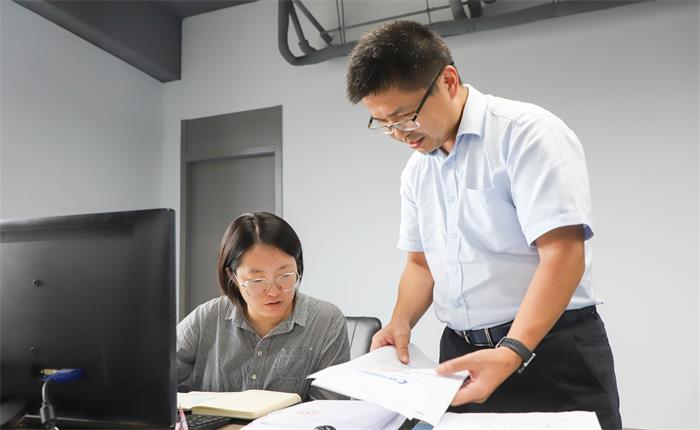 AGׯ�С�(�й�)����