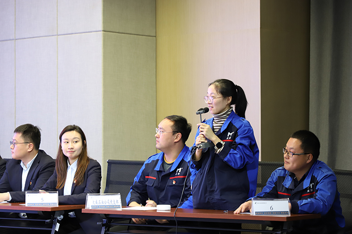 AGׯ�С�(�й�)����