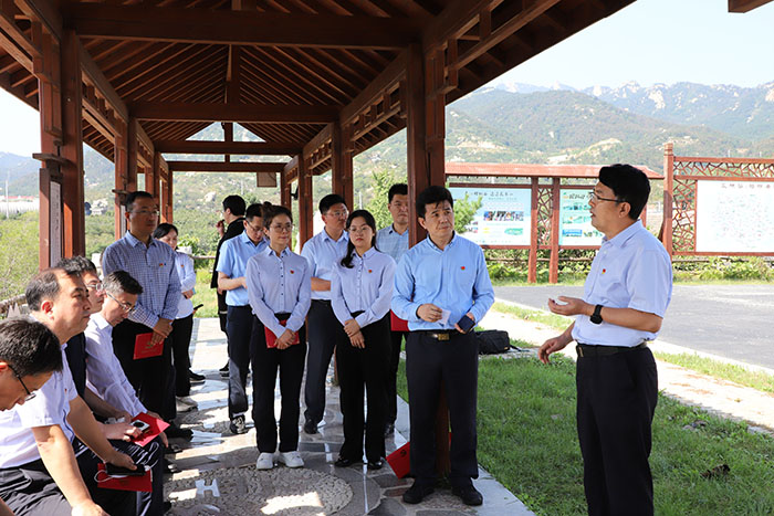 AGׯ�С�(�й�)����