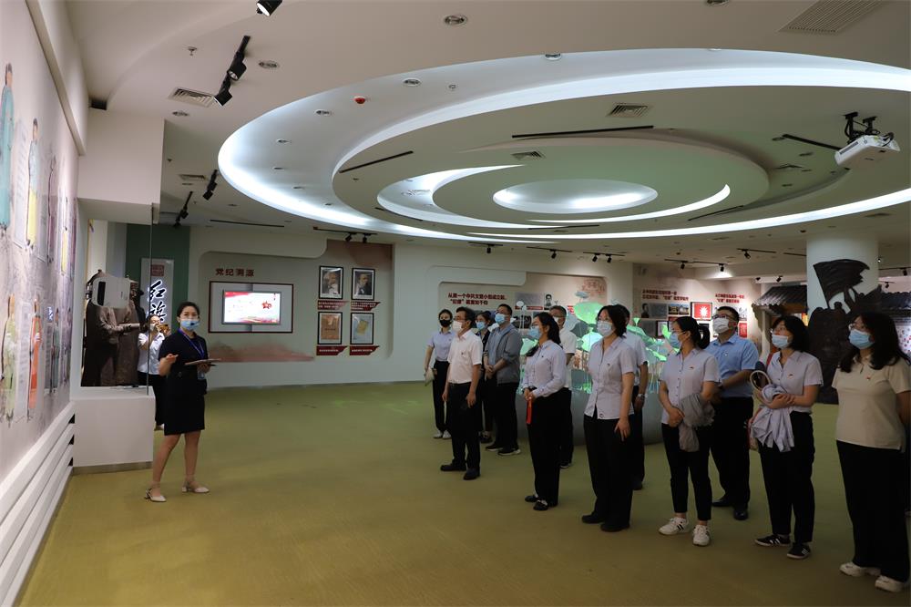 AGׯ�С�(�й�)����