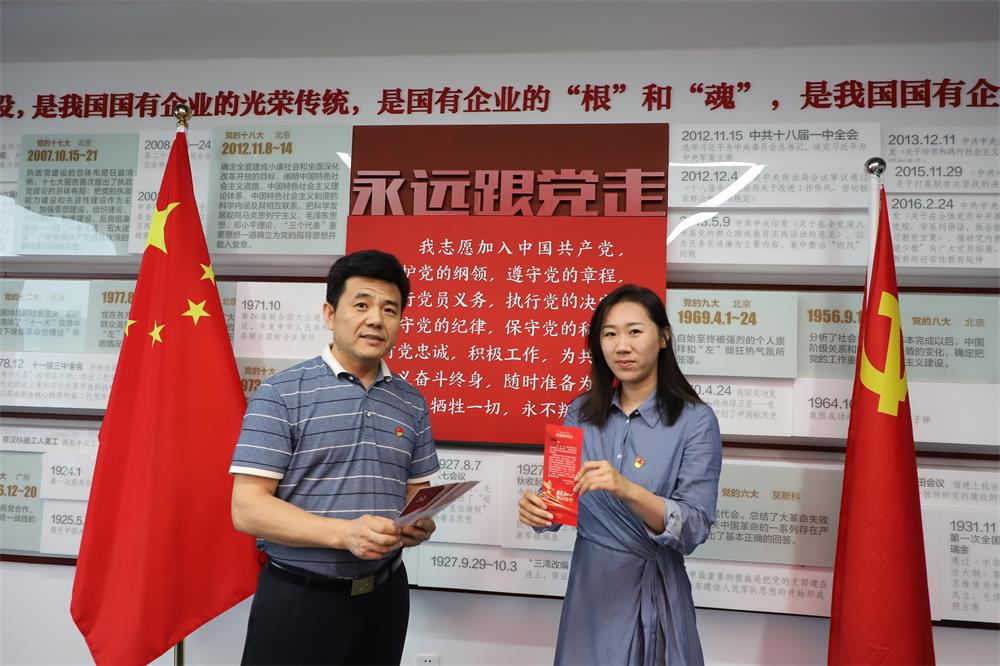 AGׯ�С�(�й�)����