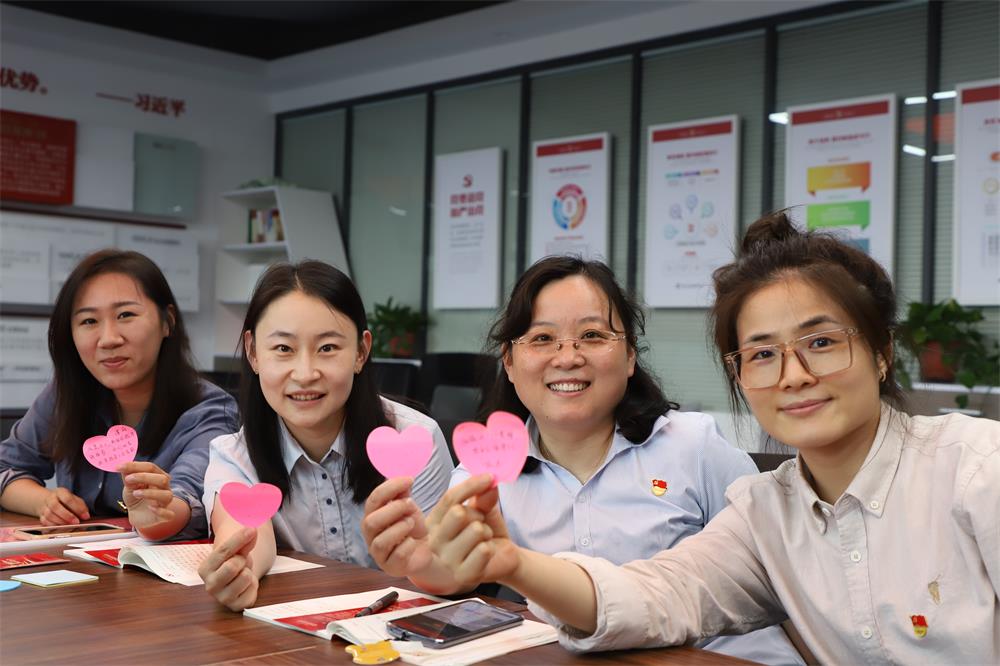 AGׯ�С�(�й�)����