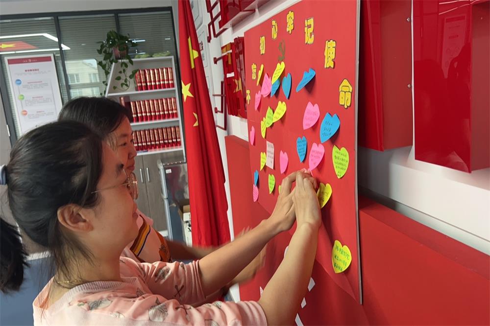 AGׯ�С�(�й�)����