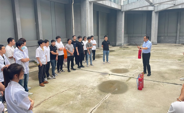 AGׯ�С�(�й�)����