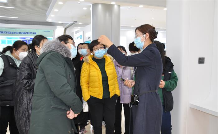 AGׯ�С�(�й�)����