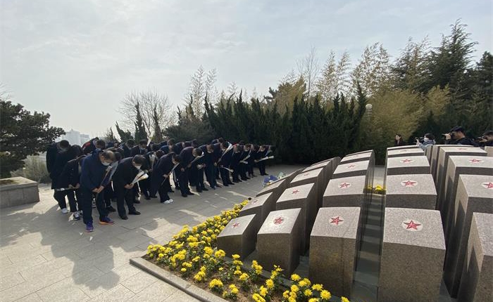 AGׯ�С�(�й�)����