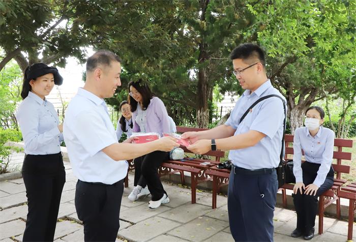 AGׯ�С�(�й�)����