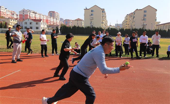 AGׯ�С�(�й�)����