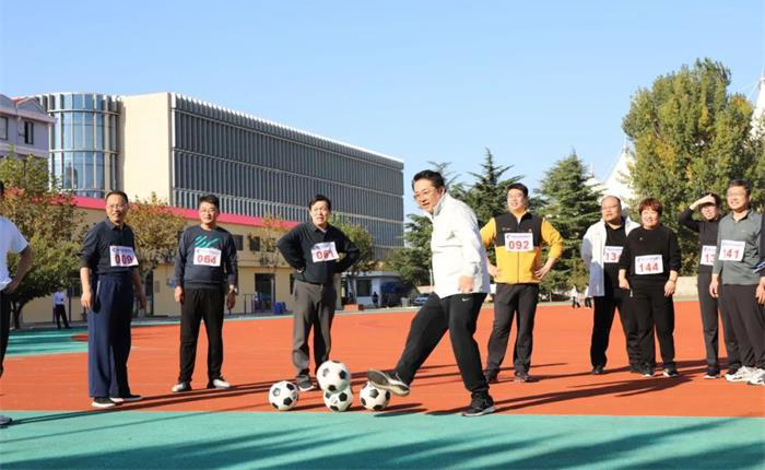 AGׯ�С�(�й�)����