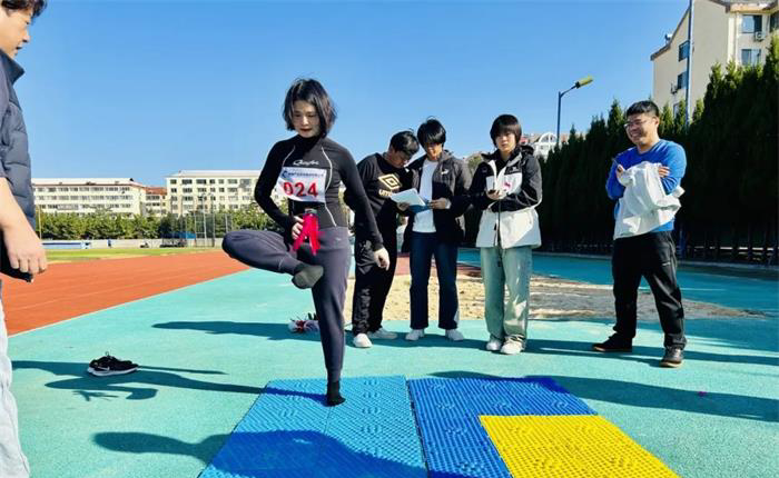 AGׯ�С�(�й�)����