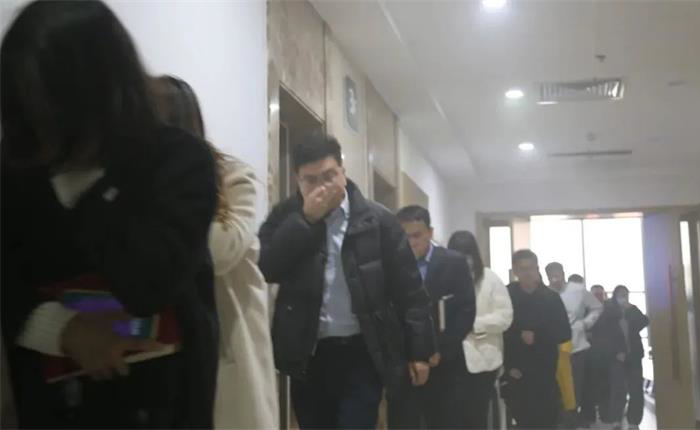 AGׯ�С�(�й�)����