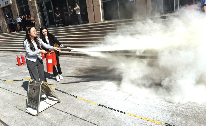 AGׯ�С�(�й�)����