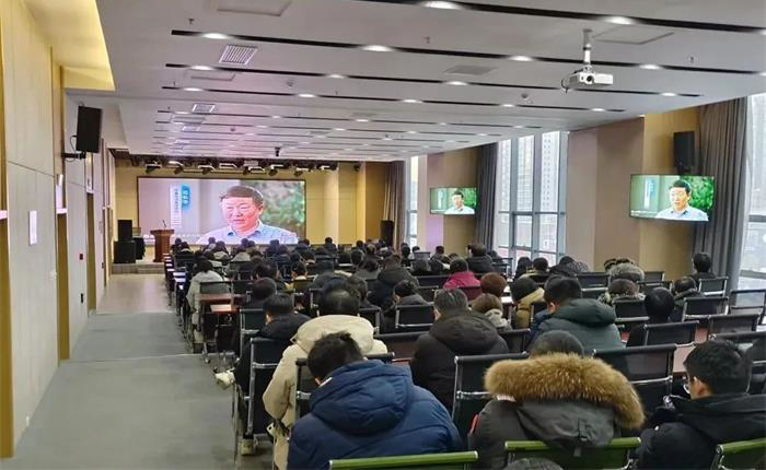 AGׯ�С�(�й�)����