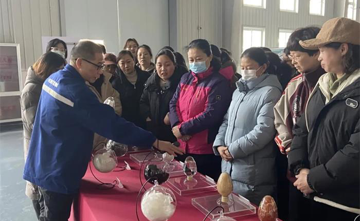 AGׯ�С�(�й�)����