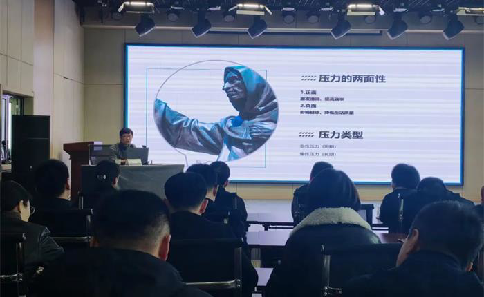 AGׯ�С�(�й�)����