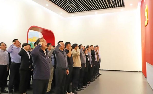 ��װ�ٳ��� ��������Ϊ����������Ͷ���ŵ�ί��չ�ɲ����Խ����˶�